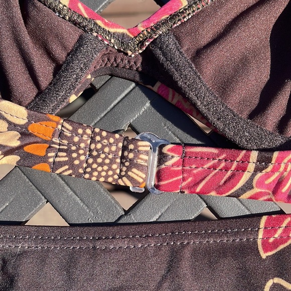 Old Navy Bikini - Picture 5 of 7